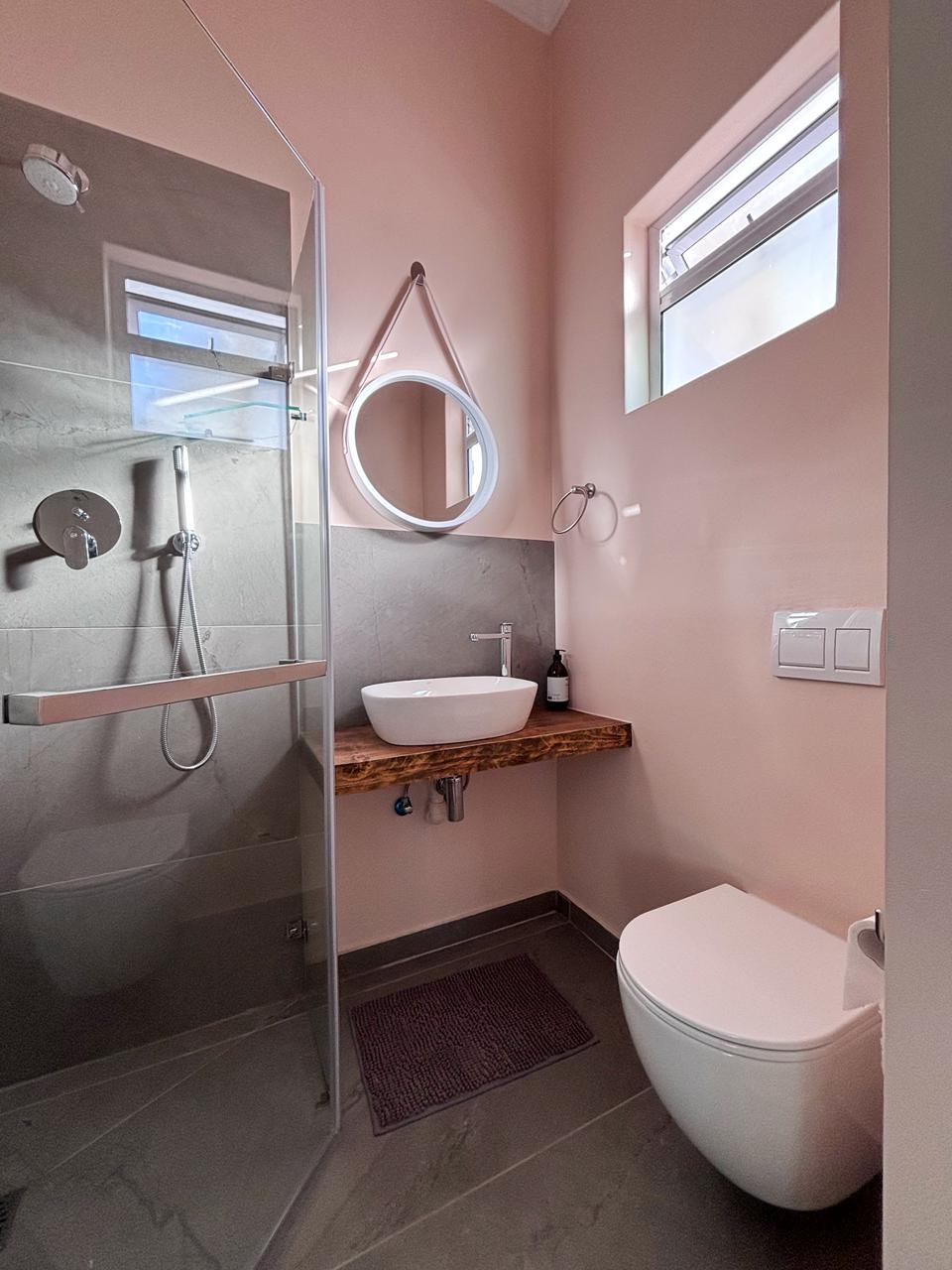 Bathroom front bedroom